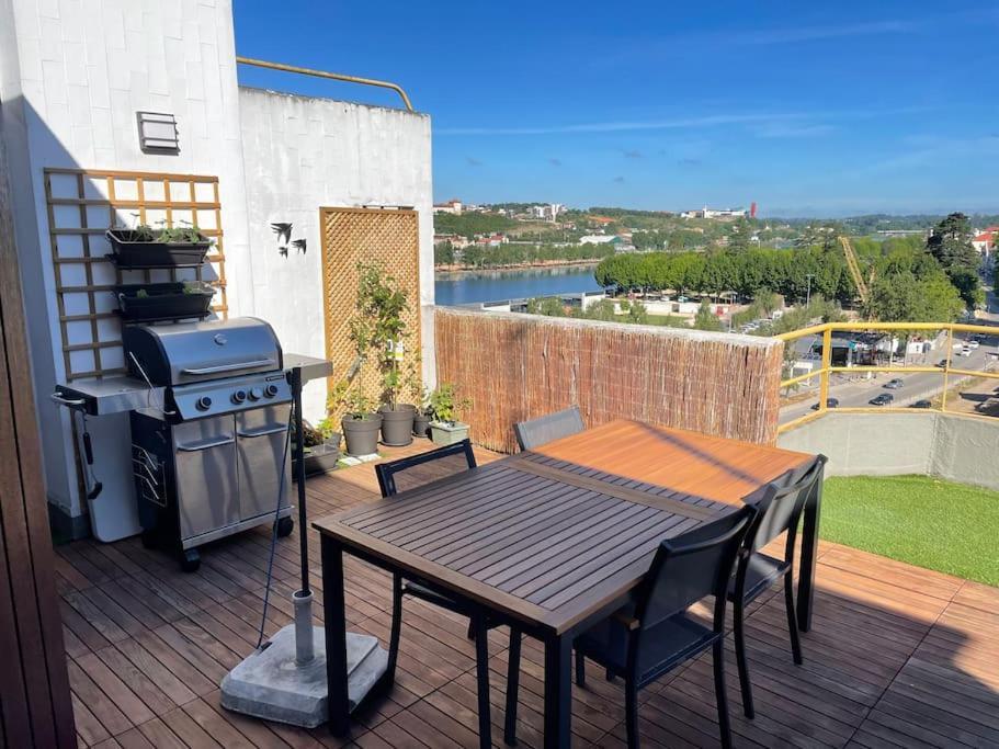 Апартаменты Penthouse Terraco De Коимбра Экстерьер фото
